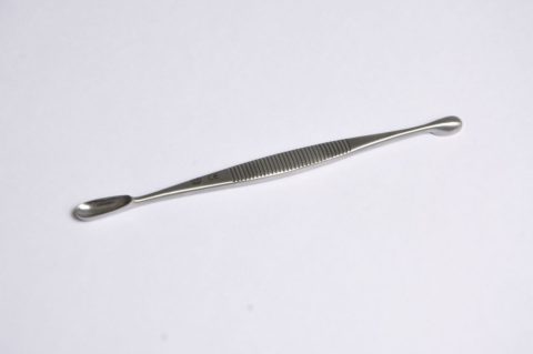 2-EU-8001001-Volkmann-Spoon-Curette-Small-12.5cm